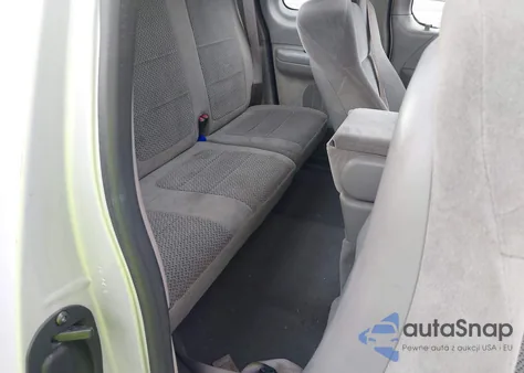 2002 Ford F-150 Xl/Xlt из США, поврежденный, VIN 1FTRX172X2NA40592